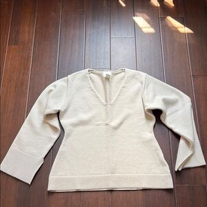 H&M Beige V-Neck Sweater